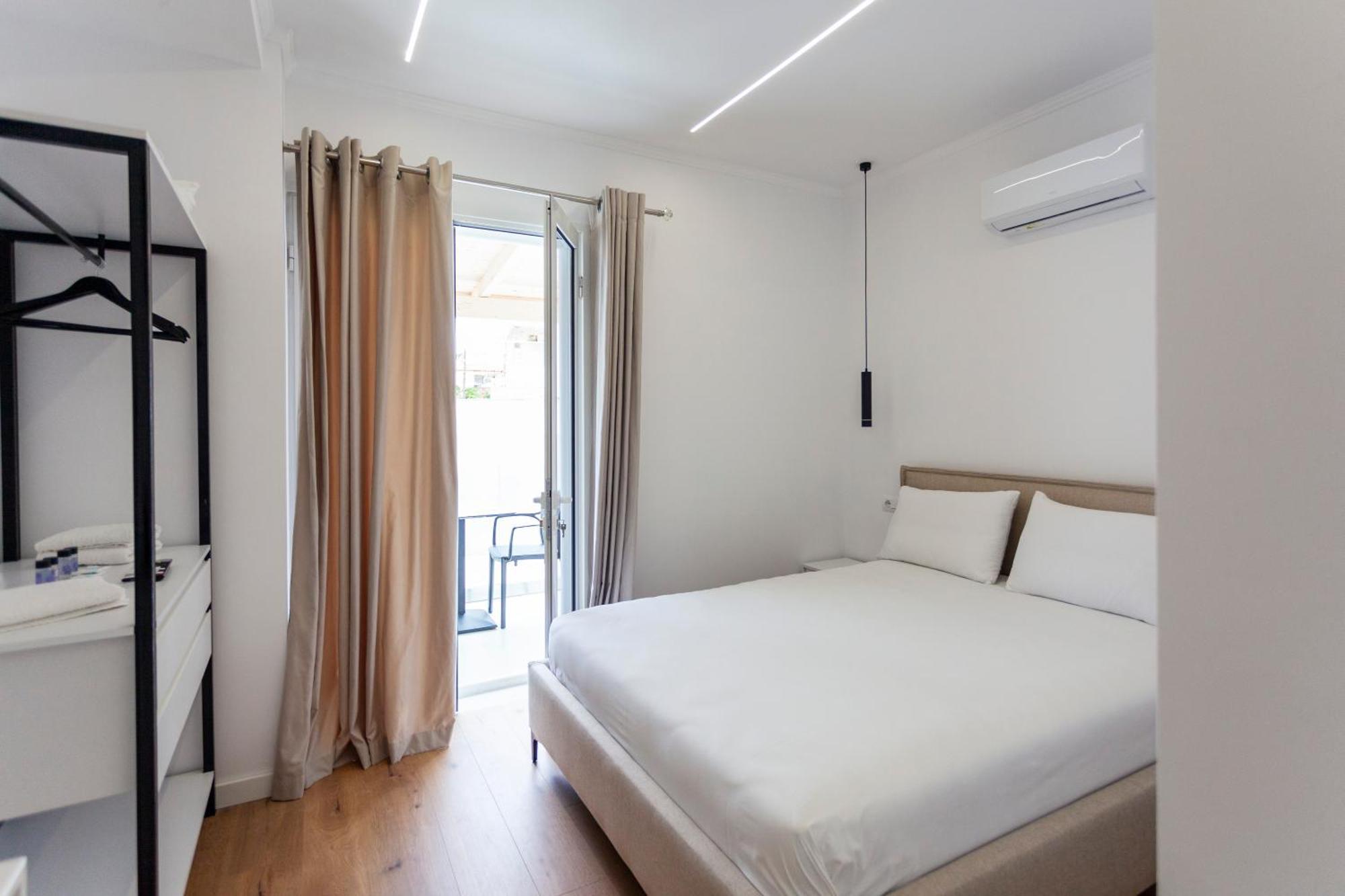 Ionio Rooms Himarë Exterior foto